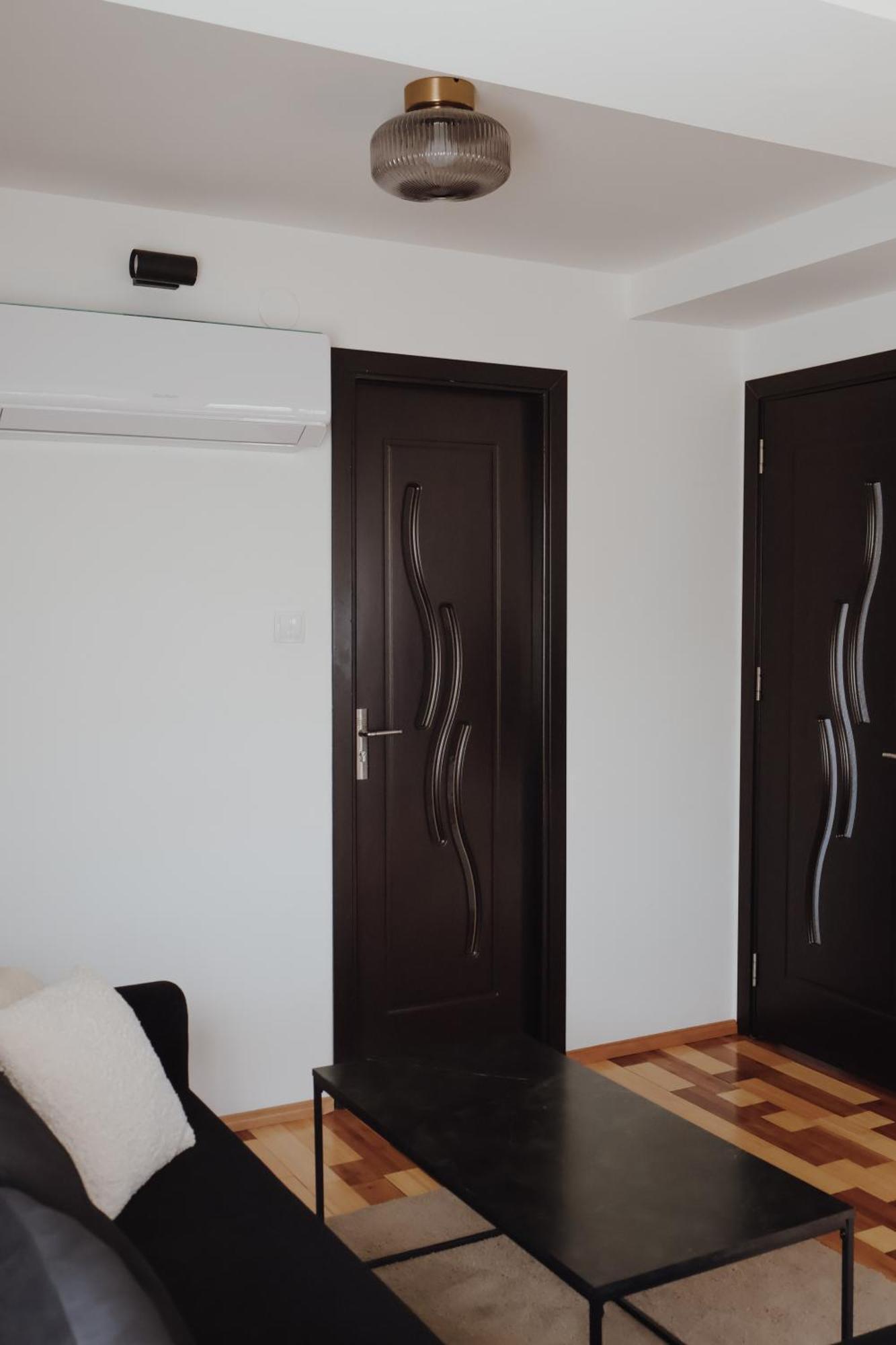 Doux Apartman Odorheiu Secuiesc Exterior photo
